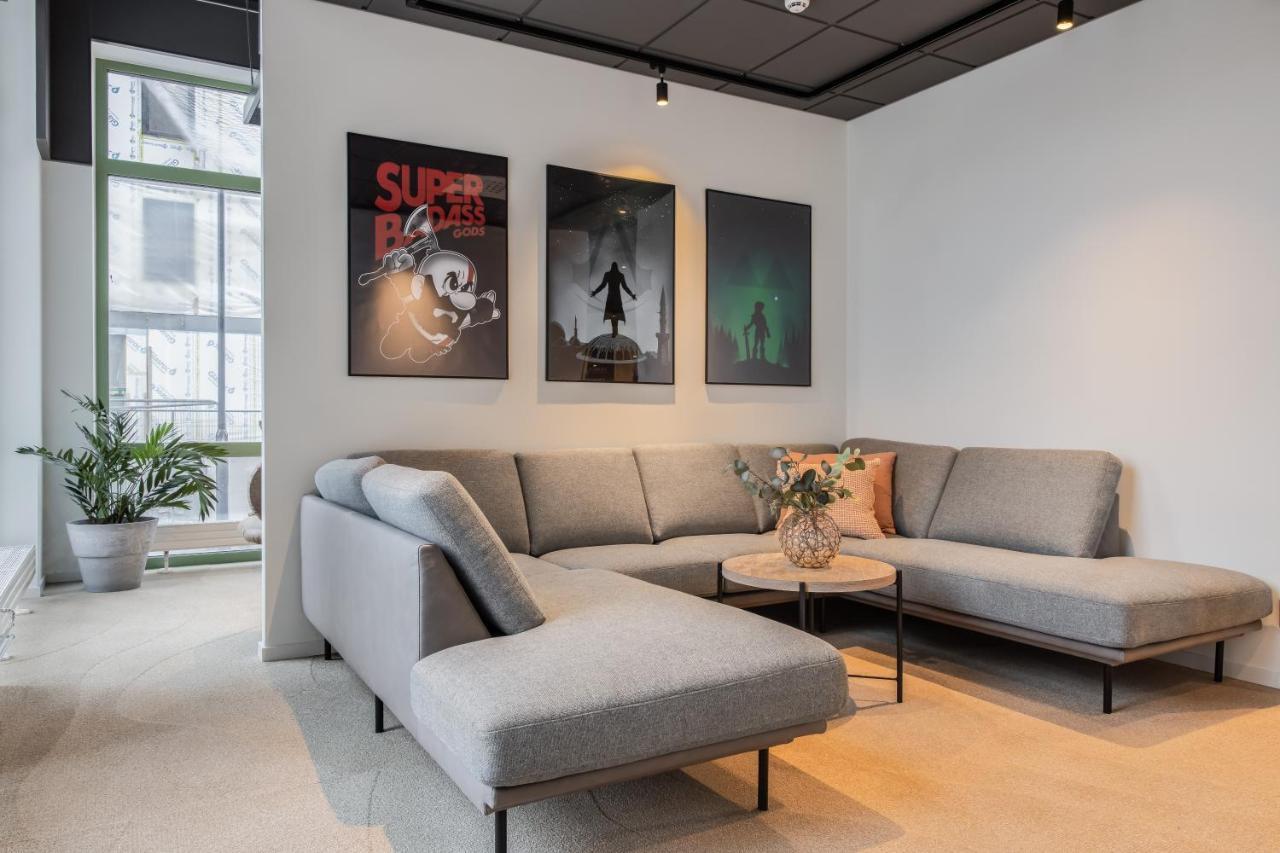 Homex Hotel For Gamers Täby Extérieur photo